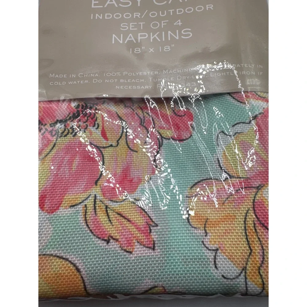 Nicole Miller Home Floral Indoor Outdoor Napkins Set of 4 Pink Mint 18x18 NEW